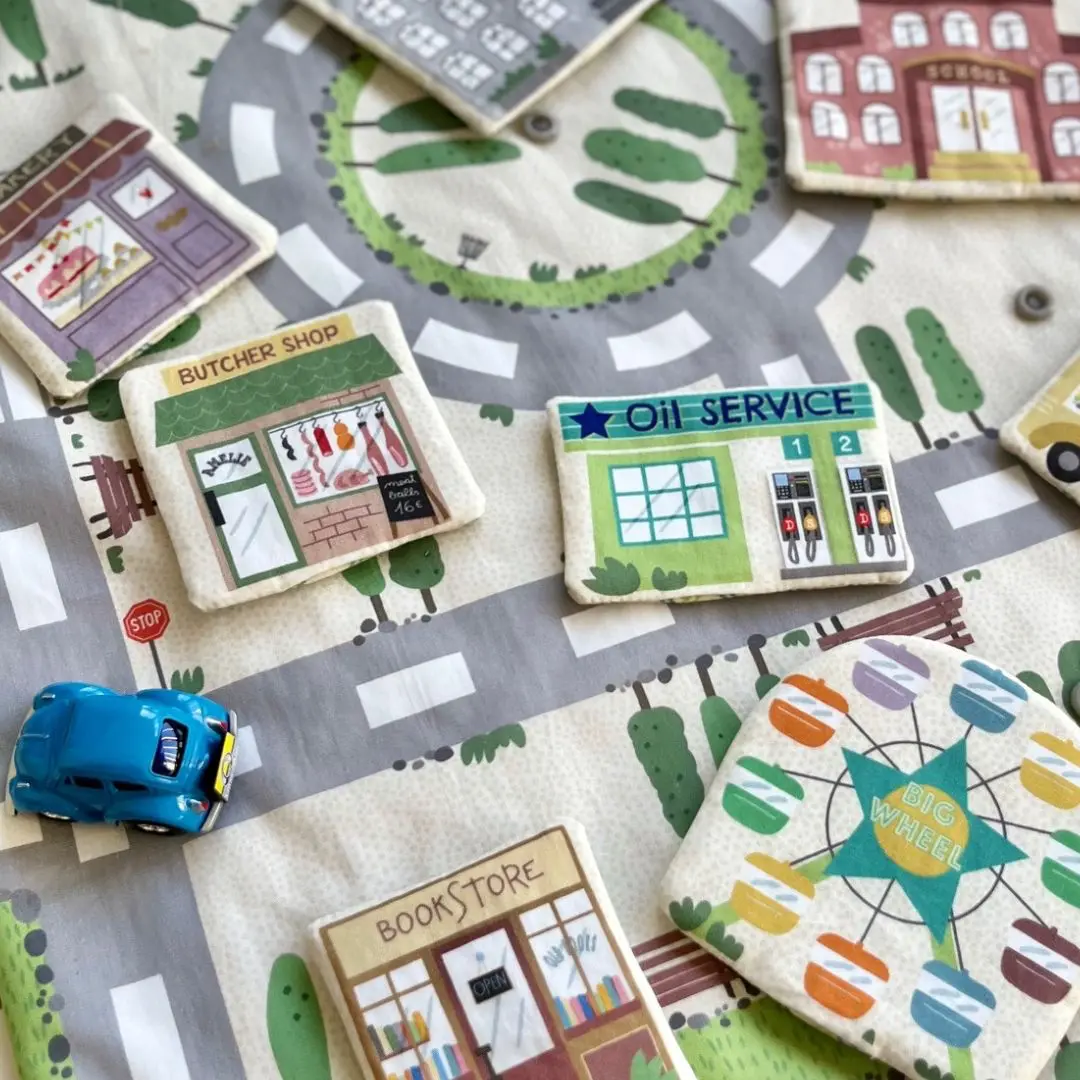 Circuito My Town - Panel de tela para cortar y coser - Imagen 3