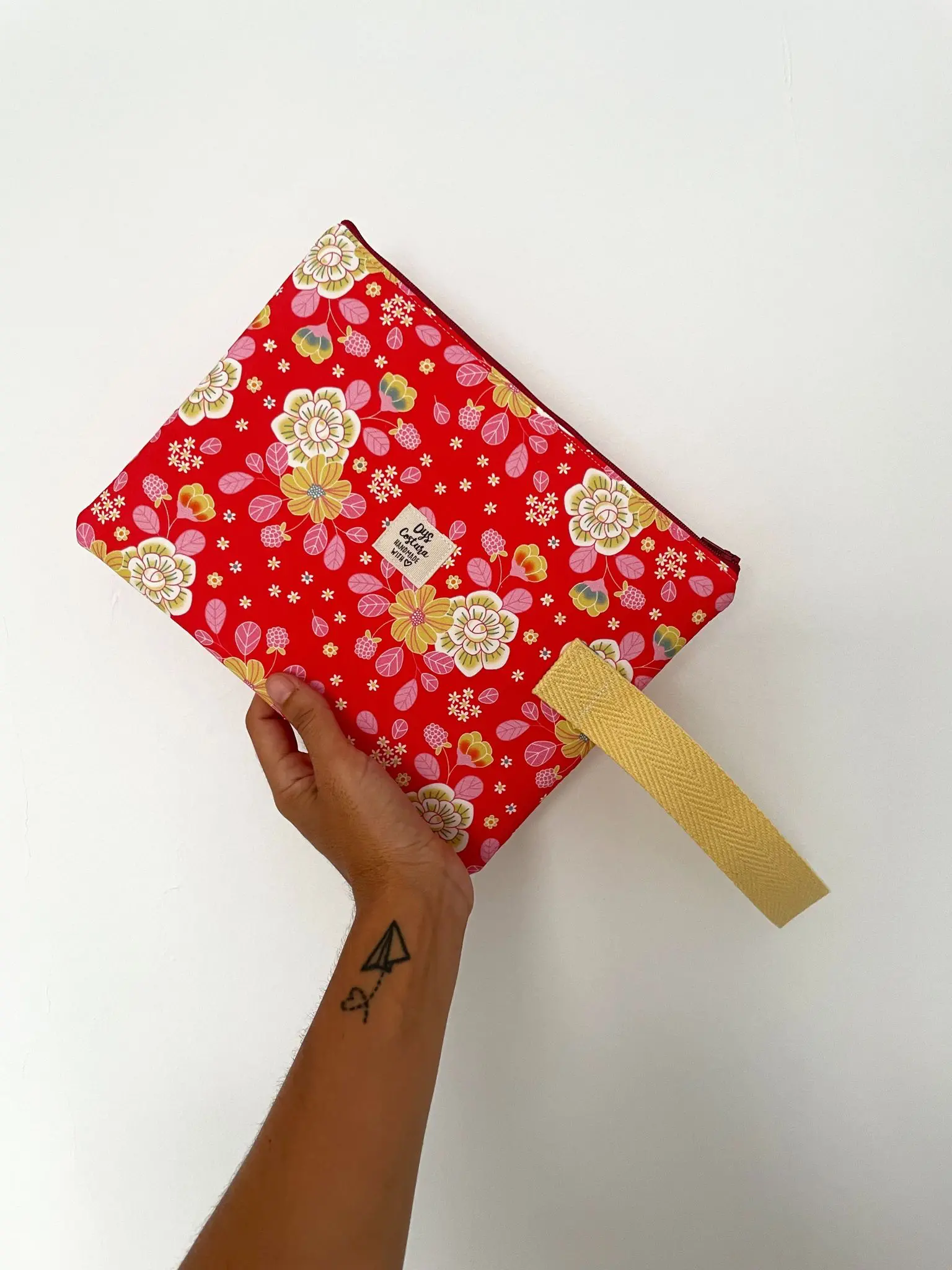 Bolso cosido con un fat quarter del panel All in One de la blu