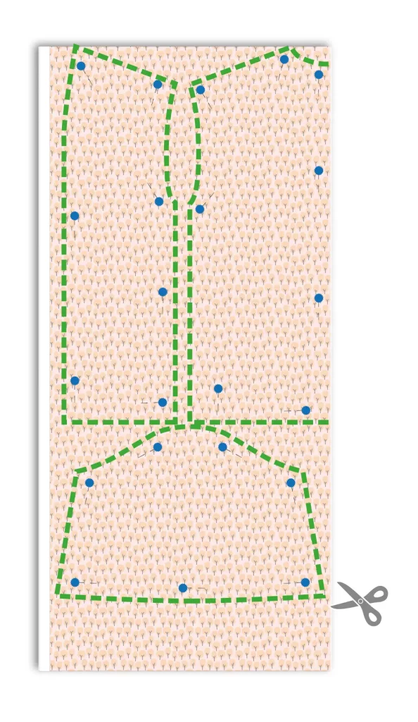 Cortar las piezas del patrón del kimono de tela con tijeras de costura